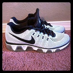 Nike AirMax Tailwind 8 women’s shoe